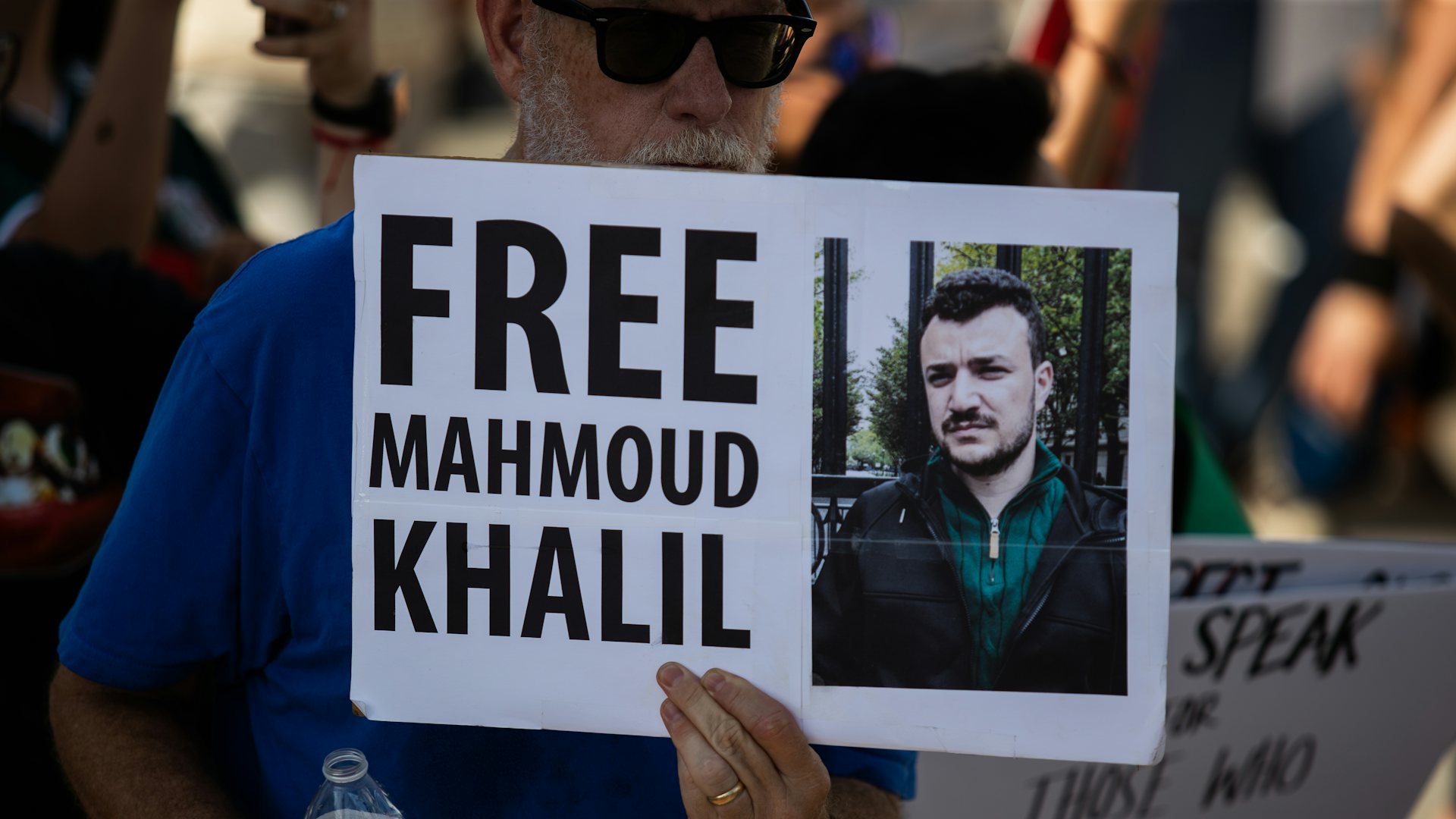 How on Earth Can Voters Think Trump Accomplished More Than Biden? | The ...