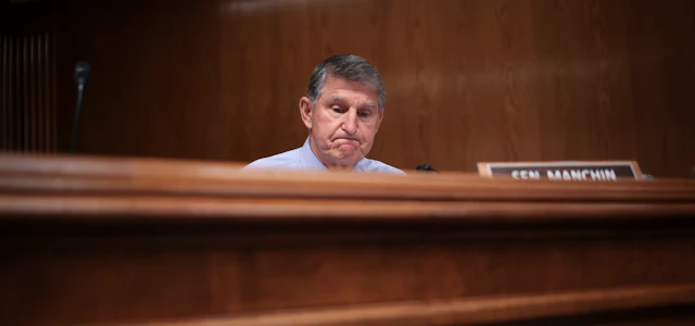 Joe Manchin’s Extremely Annoying Political Strategy Is Backfiring Joe Manchin’s Extremely Annoying Political Strategy Is Backfiring