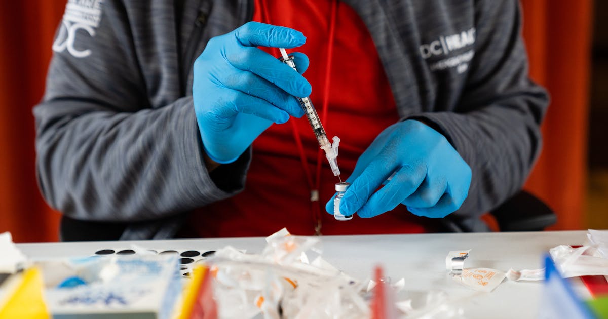 Covid-19 Vaccine Politics Linked to Excess Republican Deaths: Study Covid-19 Vaccine Politics Linked to Excess Republican Deaths: Study