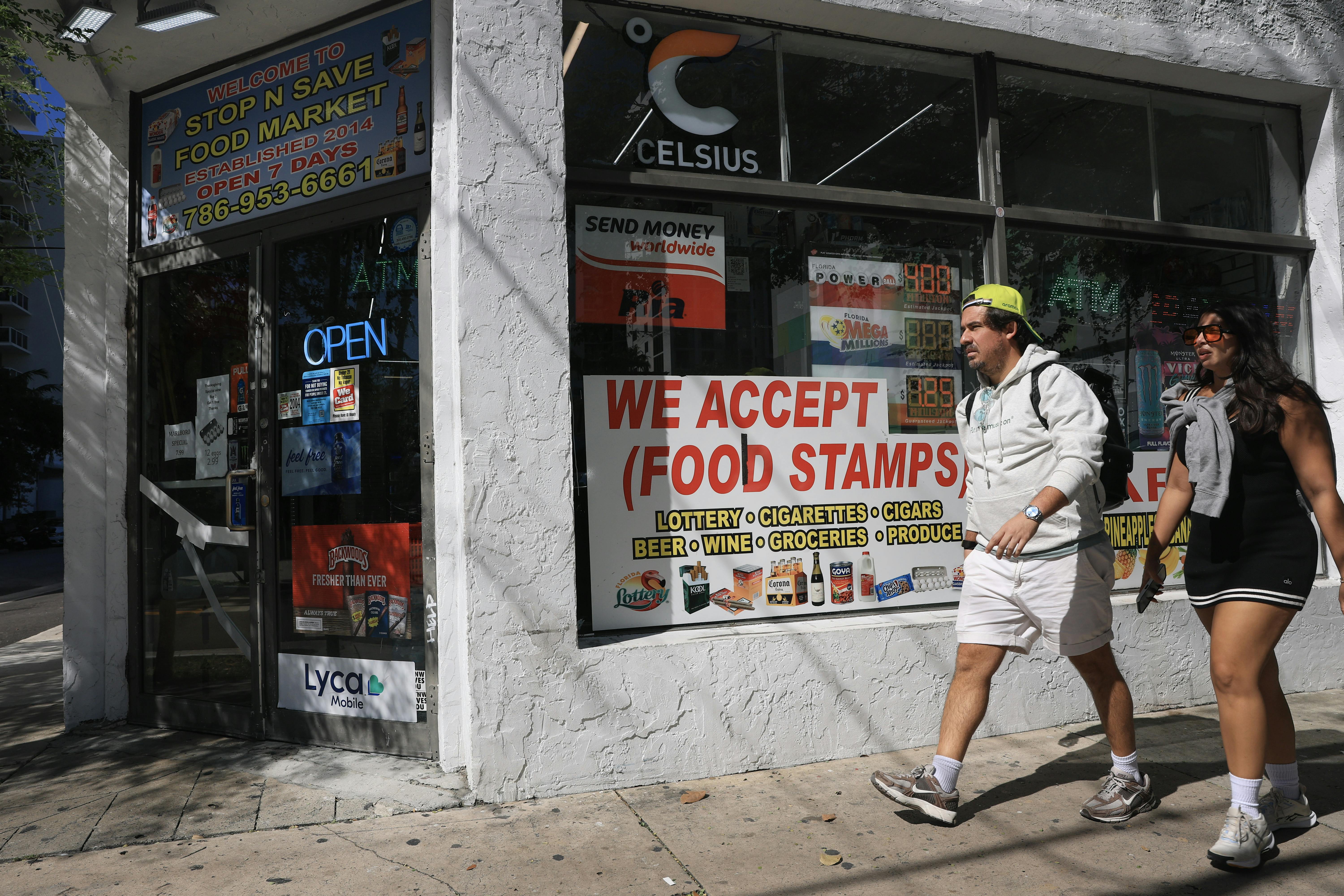 A store that accepts food stamps in Miami