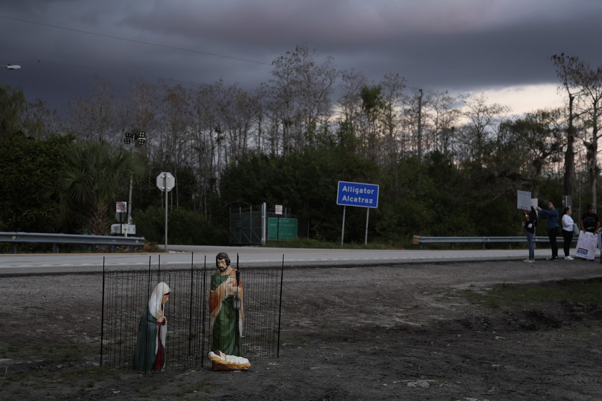 December Was Deadliest Month in Deadliest Year in ICE Custody Deaths December Was Deadliest Month in Deadliest Year in ICE Custody Deaths