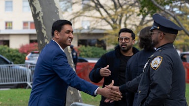 Ro Khanna campaigning in New York City for Zohran Mamdani