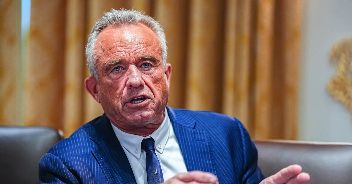 Top CDC Officials Quit and Leave Behind Dire Warning About RFK Jr.