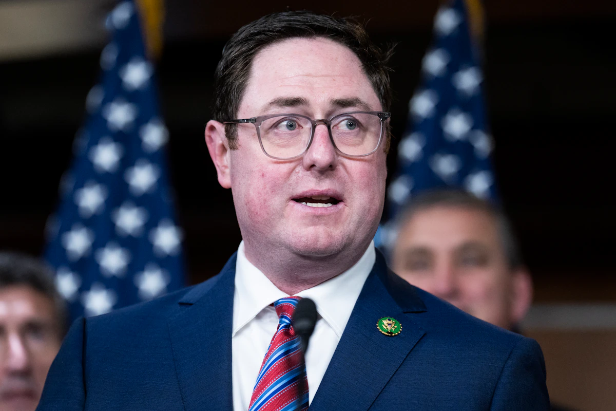 “Slush Fund for Crooks”: Republican Town Hall Goes Off the Rails