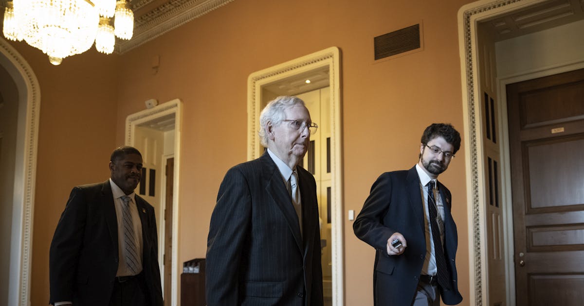 “Mental Health Incompetence”: Republicans Demand Mitch McConnell Resign “Mental Health Incompetence”: Republicans Demand Mitch McConnell Resign