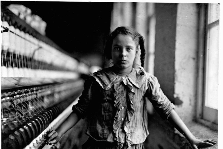 A girl at a cotton mill in Whitnel, North Carolina, in 1908