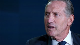 Howard Schultz close-up