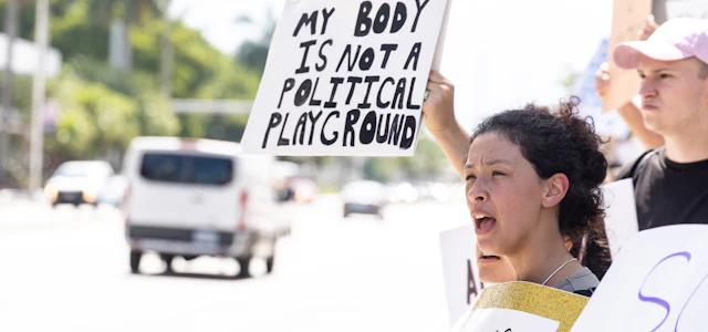 Florida Republicans Seek to Fine Abortion Clinic Into Bankruptcy Florida Republicans Seek to Fine Abortion Clinic Into Bankruptcy
