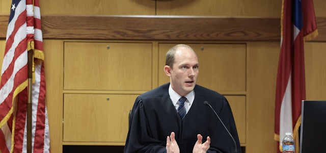 Judge Tosses Chesebro, Powell’s Desperate Attempt to Sever Cases in Georgia Trial Judge Tosses Chesebro, Powell’s Desperate Attempt to Sever Cases in Georgia Trial