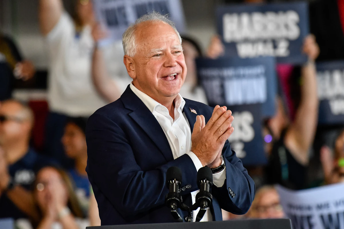 Anti-Trump Republican Hilariously Hits Back at Tim Walz Attacks Anti-Trump Republican Hilariously Hits Back at Tim Walz Attacks