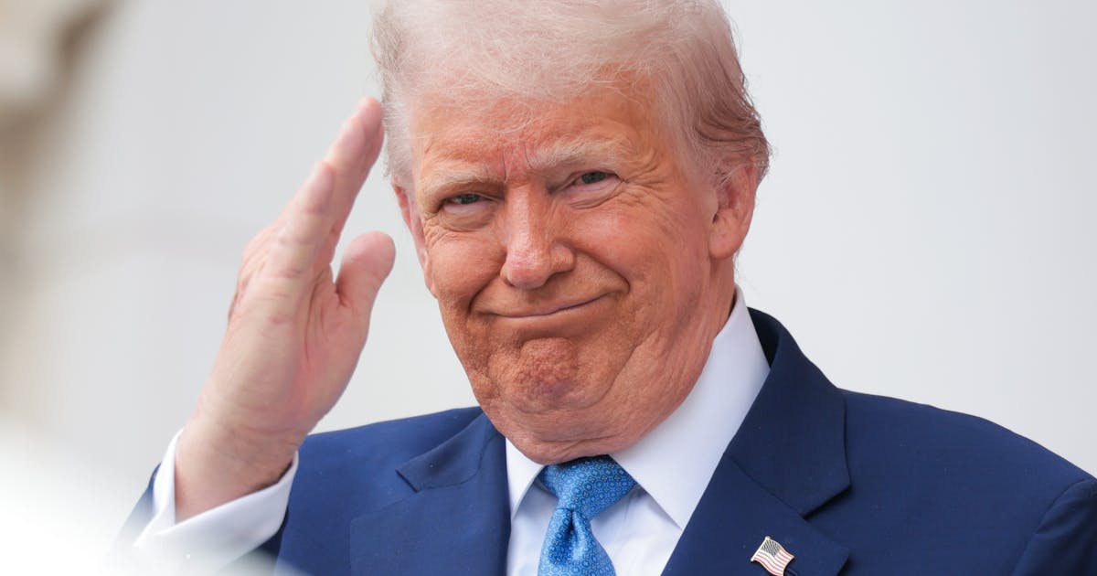 Trump Issues Horrifying Threat to Parade Protesters