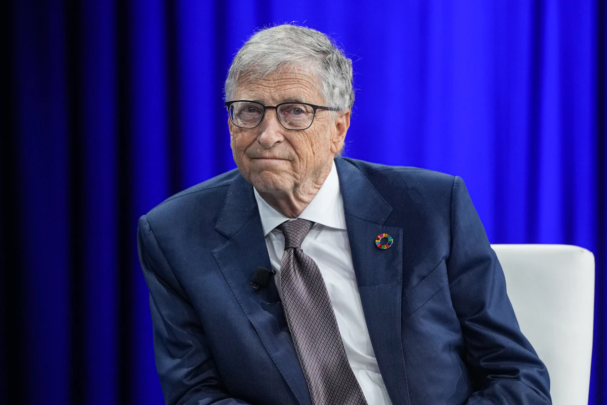 Bill Gates Becomes the Latest Billionaire to Bow Down to Trump Bill Gates Becomes the Latest Billionaire to Bow Down to Trump