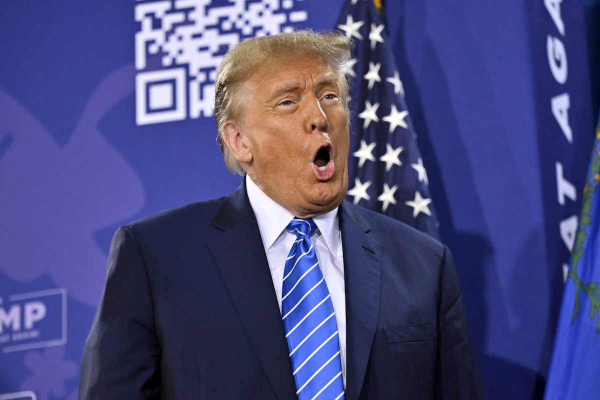 As Legal Mess Deepens, Trump Scams His Voters in Sordid New Ways As Legal Mess Deepens, Trump Scams His Voters in Sordid New Ways