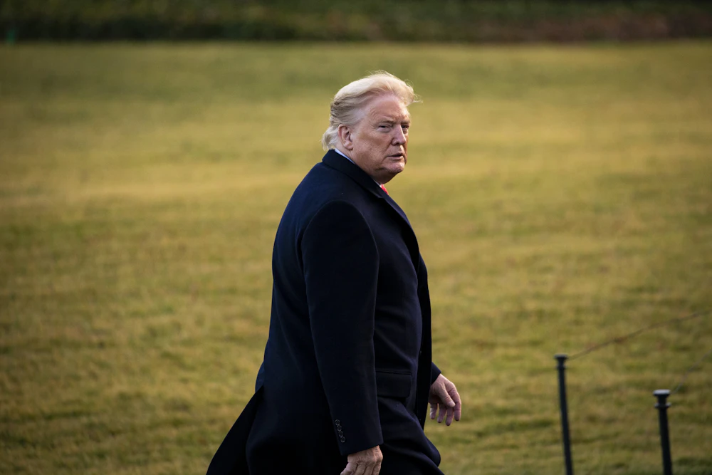 Ex-White House Aide Reveals Why Trump Refused to Wear Mask During COVID Ex-White House Aide Reveals Why Trump Refused to Wear Mask During COVID