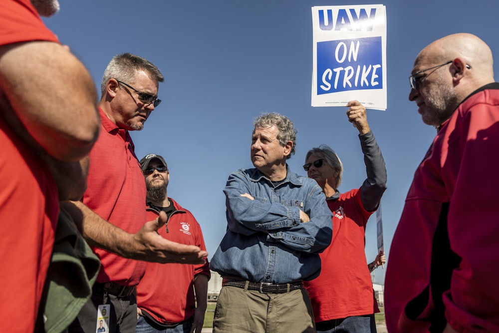 Sherrod Brown and UAW members