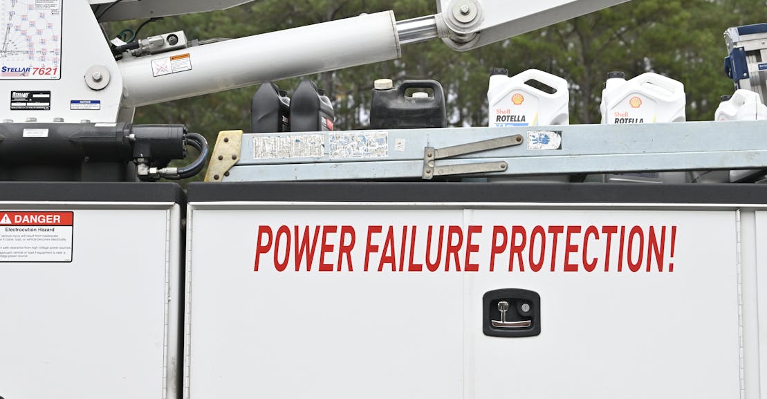 Four Washington Power Substations Attacked, Knocking Out Power for 14,000+ Four Washington Power Substations Attacked, Knocking Out Power for 14,000+