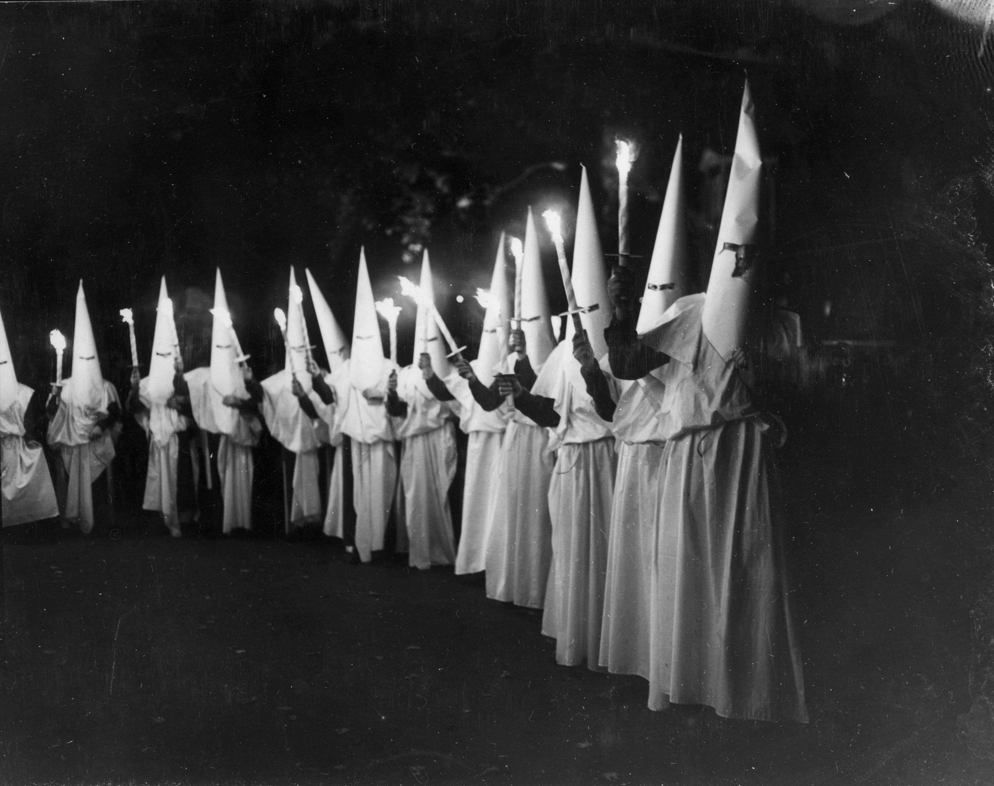 knoop Hou op Nu How the Klan Got Its Hood | The New Republic