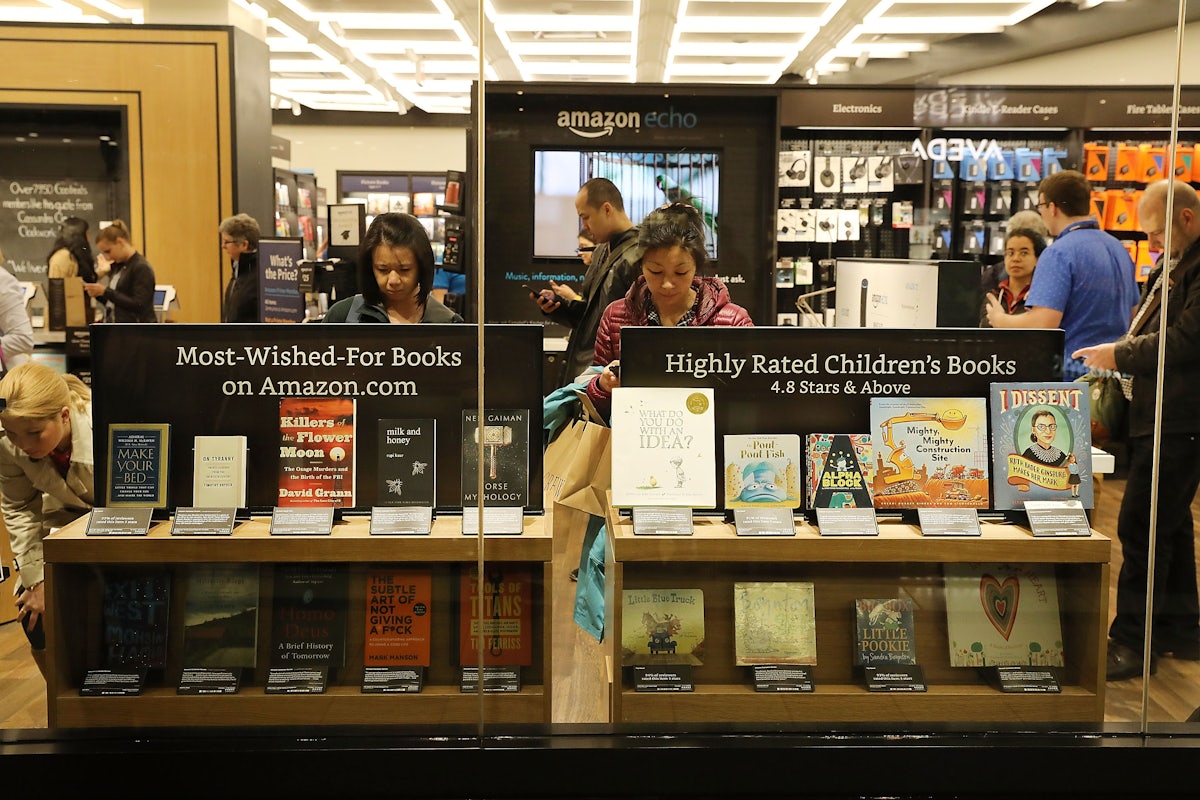 The Amazon Bookstore Isn T Evil It S Just Dumb The New Republic