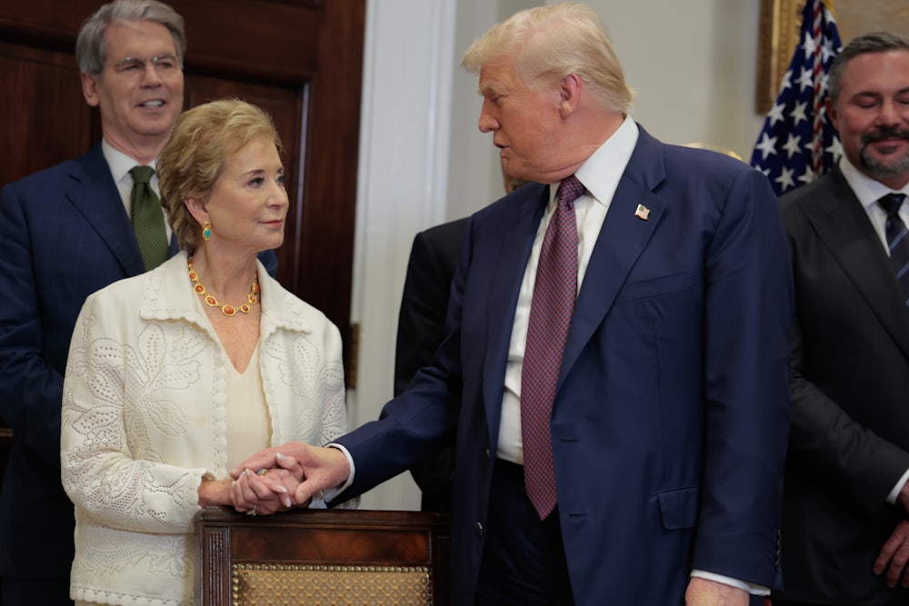 Trump with Education Secretary Linda McMahon