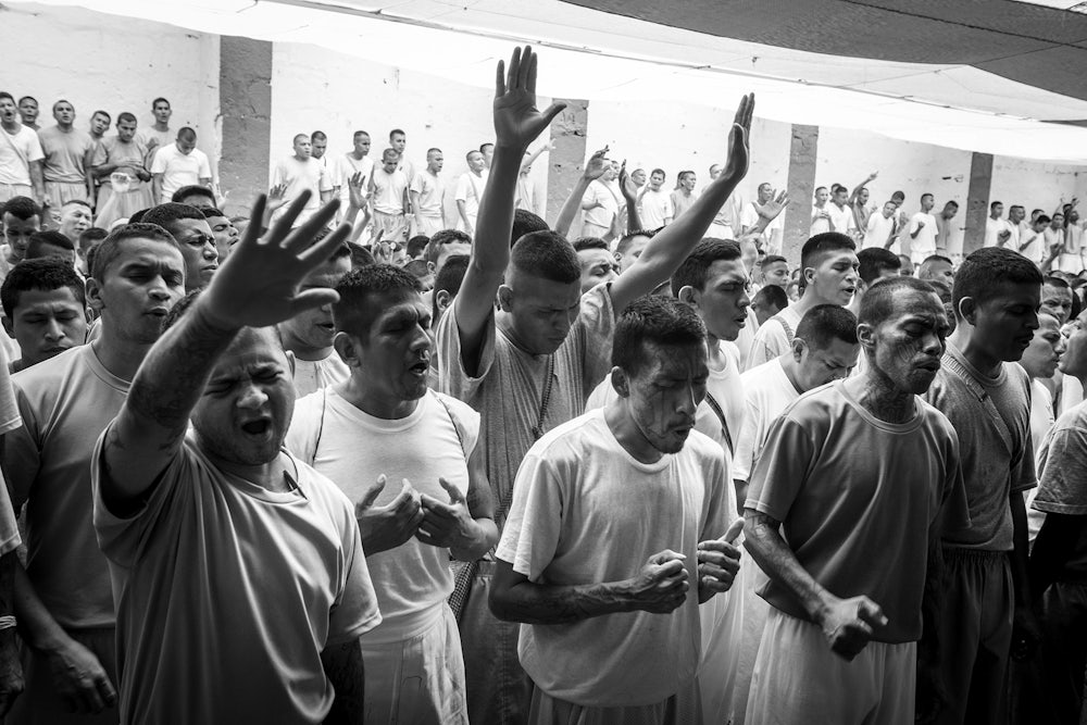 Can Megachurches Save El Salvador? | The New Republic