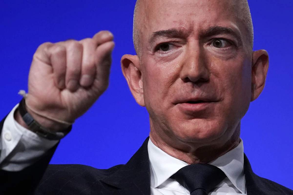 Jeff Bezos Proves He’s a Coward With Washington Post Endorsement News Jeff Bezos Proves He’s a Coward With Washington Post Endorsement News