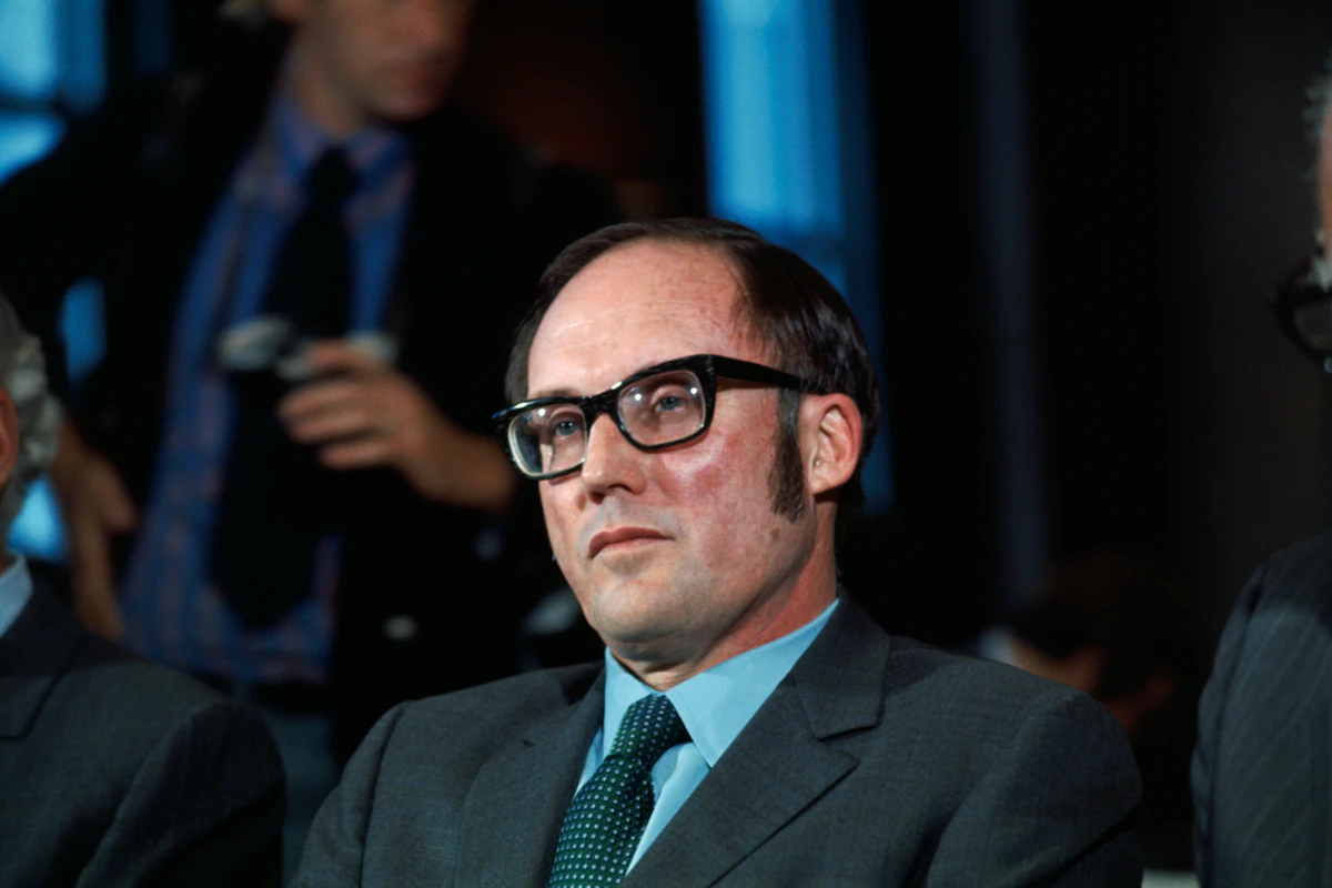 The Rehnquist Court The Rehnquist Court