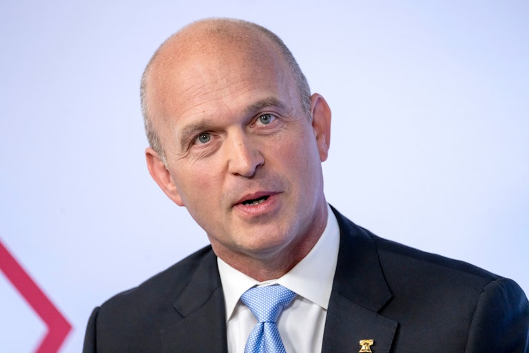 Kevin Roberts speaking