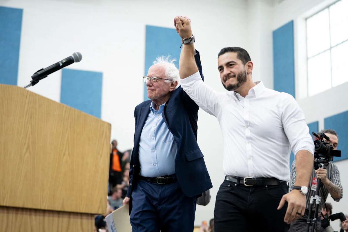 A Michigan Dem Just Dropped an AI Plan Even Tougher Than Bernie’s