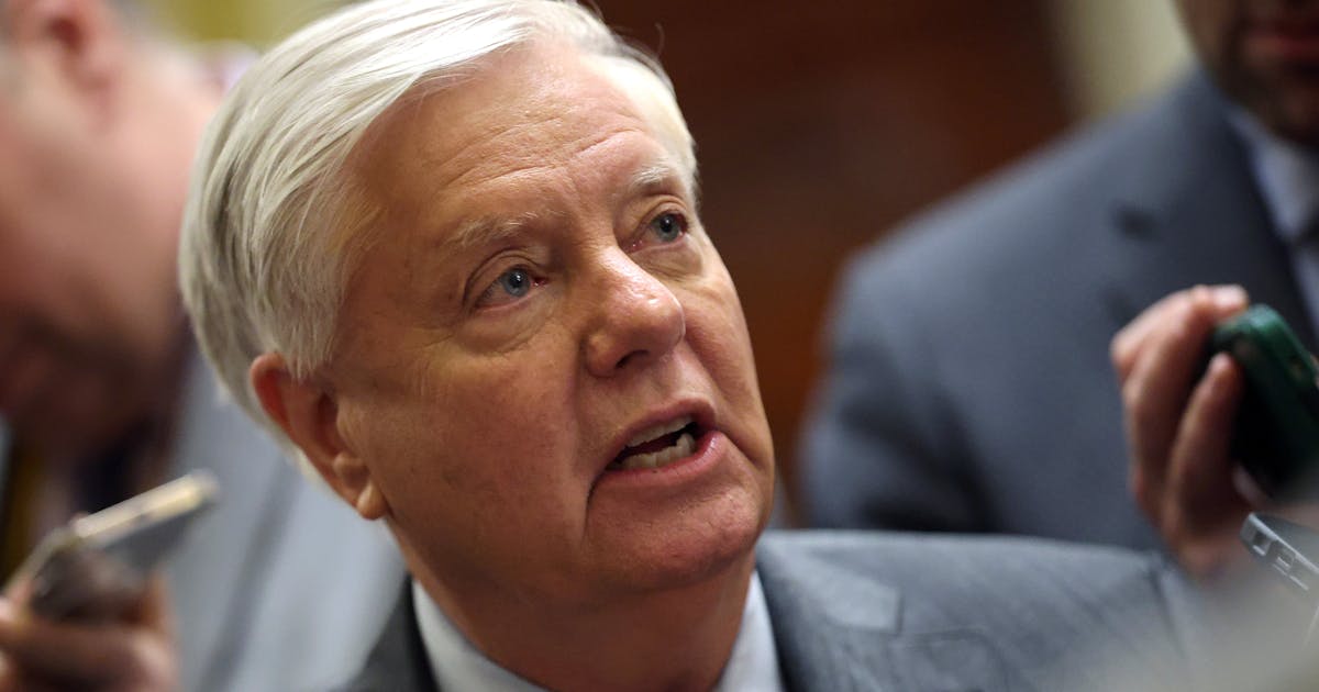 Lindsey Graham Is Pushing Us Into a Shutdown for the Pettiest Reason