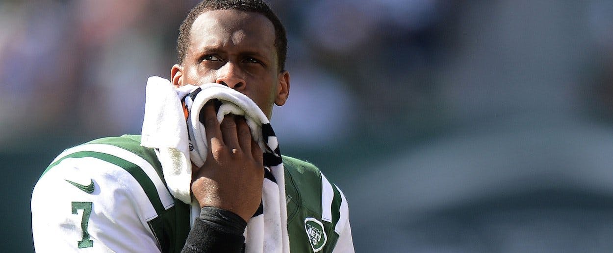 New York Jets quarterback Geno Smith breaks jaw after being