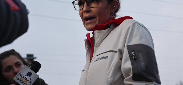 Sarah Palin Warns Civil War “Is Going to Happen” After Trump Arrest Sarah Palin Warns Civil War “Is Going to Happen” After Trump Arrest