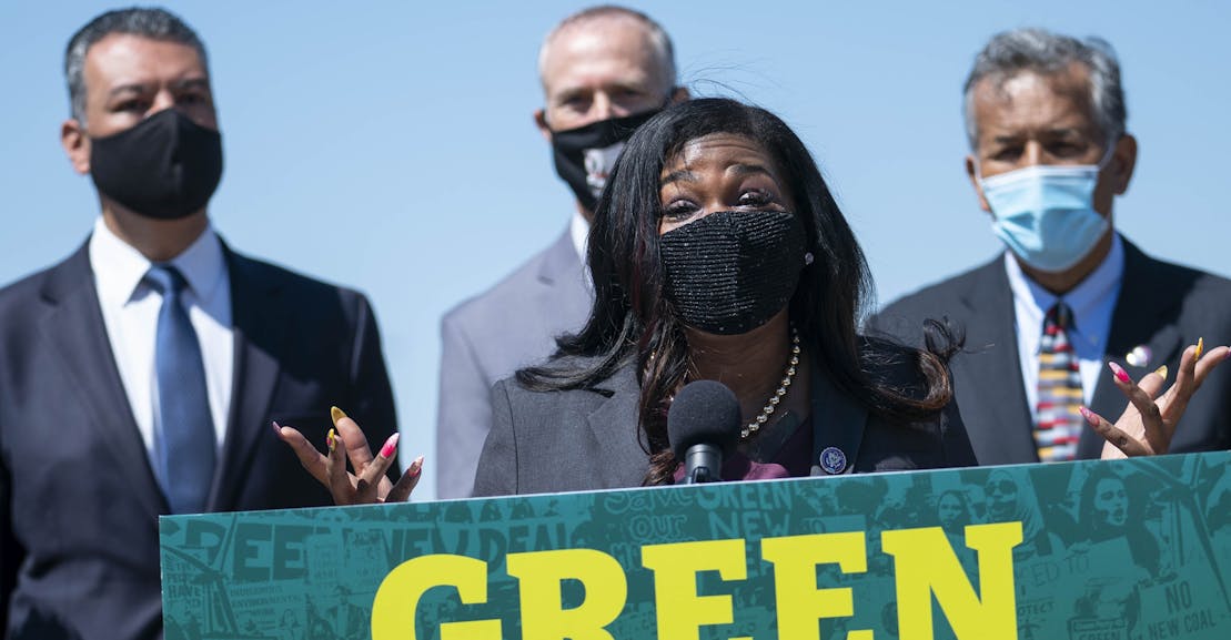 The Green New Dealers Propose Their Own Infrastructure Idea: Socialize Your Energy Bill The Green New Dealers Propose Their Own Infrastructure Idea: Socialize Your Energy Bill