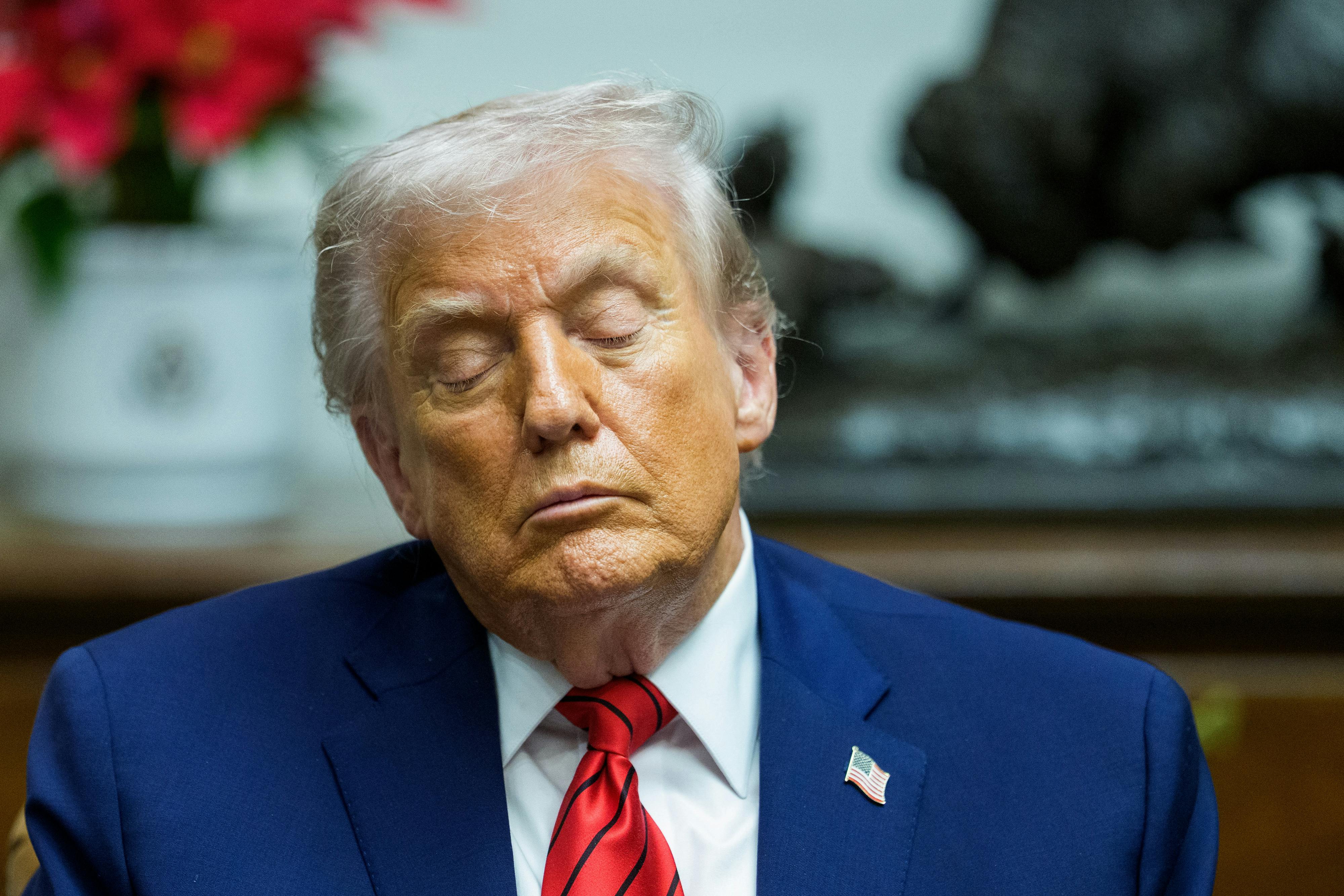 Trump Tirades over Failing Economy Backfire as GOP Panics: “Disaster!”