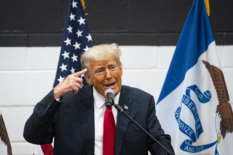 Trump in Grimes, Iowa