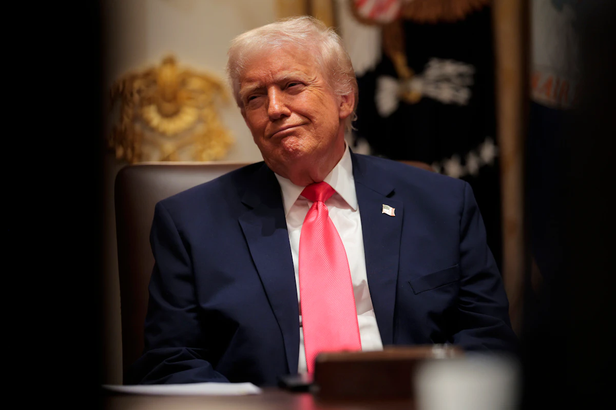 Trump Says It’s Ok to Deny Visas to People Who Worked in Fact-Checking Trump Says It’s Ok to Deny Visas to People Who Worked in Fact-Checking