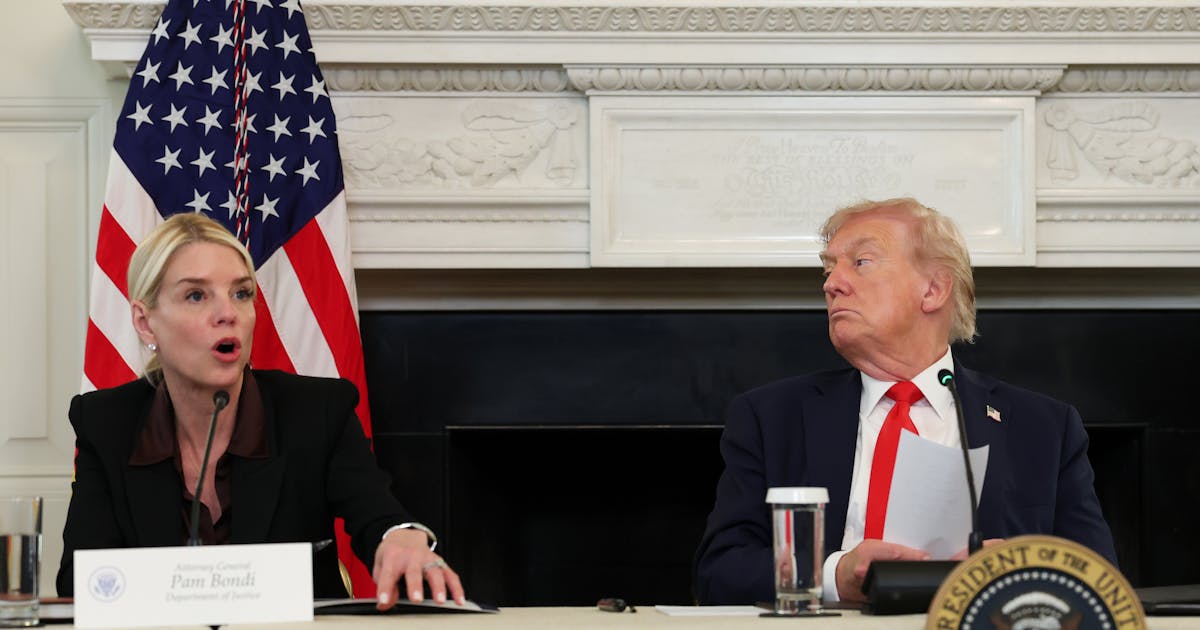 https://images.newrepublic.com/a47809ca981685d7d130be0b1b44d8c91a4cca8d.jpeg?w=1200&h=630&crop=faces&fit=crop&fm=jpg