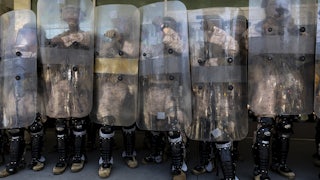 National Guard troops