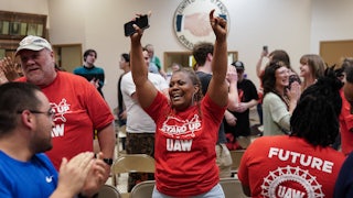 Volkswagen workers in Chattanooga, Tennessee, celebrate their unionization