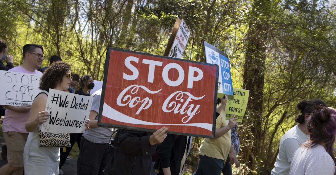 La police d’Atlanta a arrêté les organisateurs du Cop City Protest Bail Fund