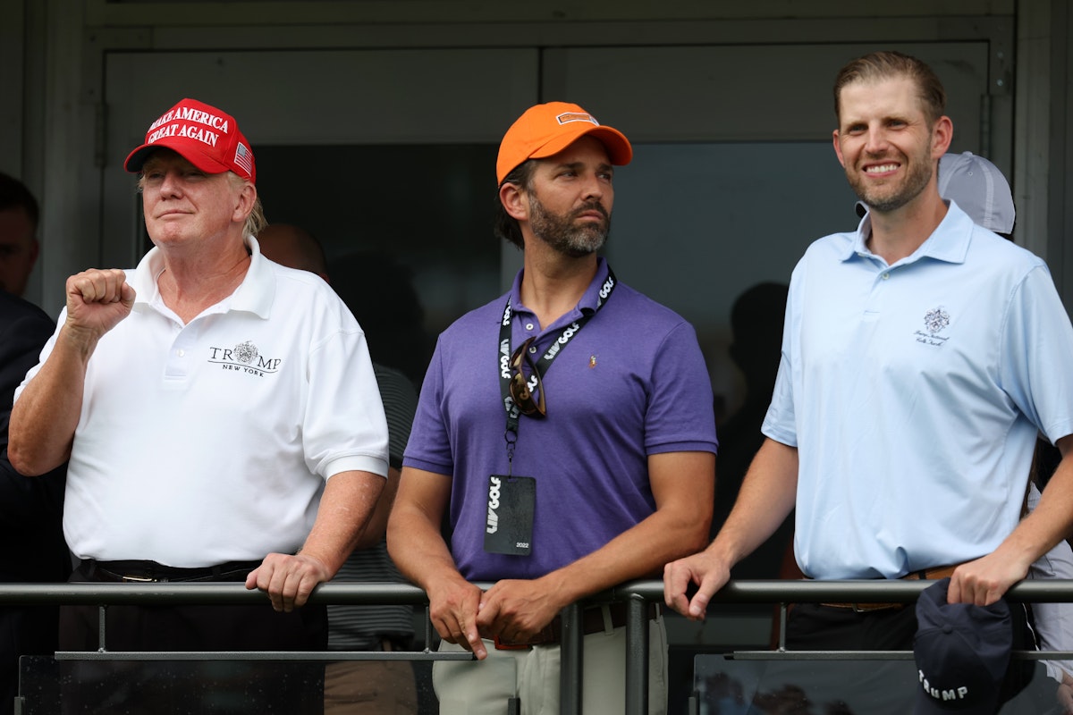 Mary Trump Brilliantly Drags Her Uncle After New York Fraud Ruling Mary Trump Brilliantly Drags Her Uncle After New York Fraud Ruling