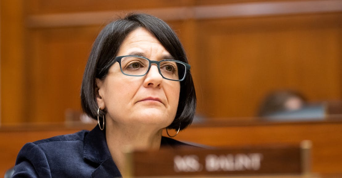 Democratic Congresswoman Rips Anti-Trans GOP Witness: “Do You Actually Believe This Garbage?” Democratic Congresswoman Rips Anti-Trans GOP Witness: “Do You Actually Believe This Garbage?”