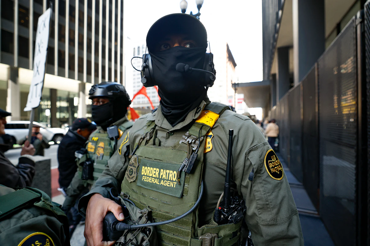 Feds Drop Case After Border Patrol Bragged About Shooting Defendant Feds Drop Case After Border Patrol Bragged About Shooting Defendant