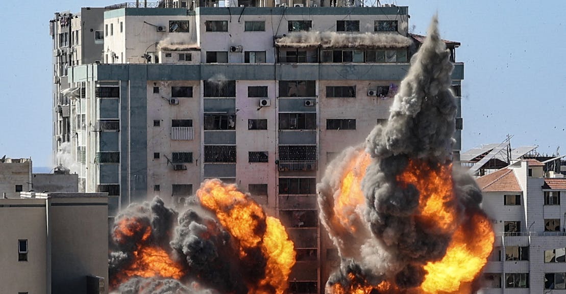 The Associated Press Gives in to Right-Wing Trolls The Associated Press Gives in to Right-Wing Trolls