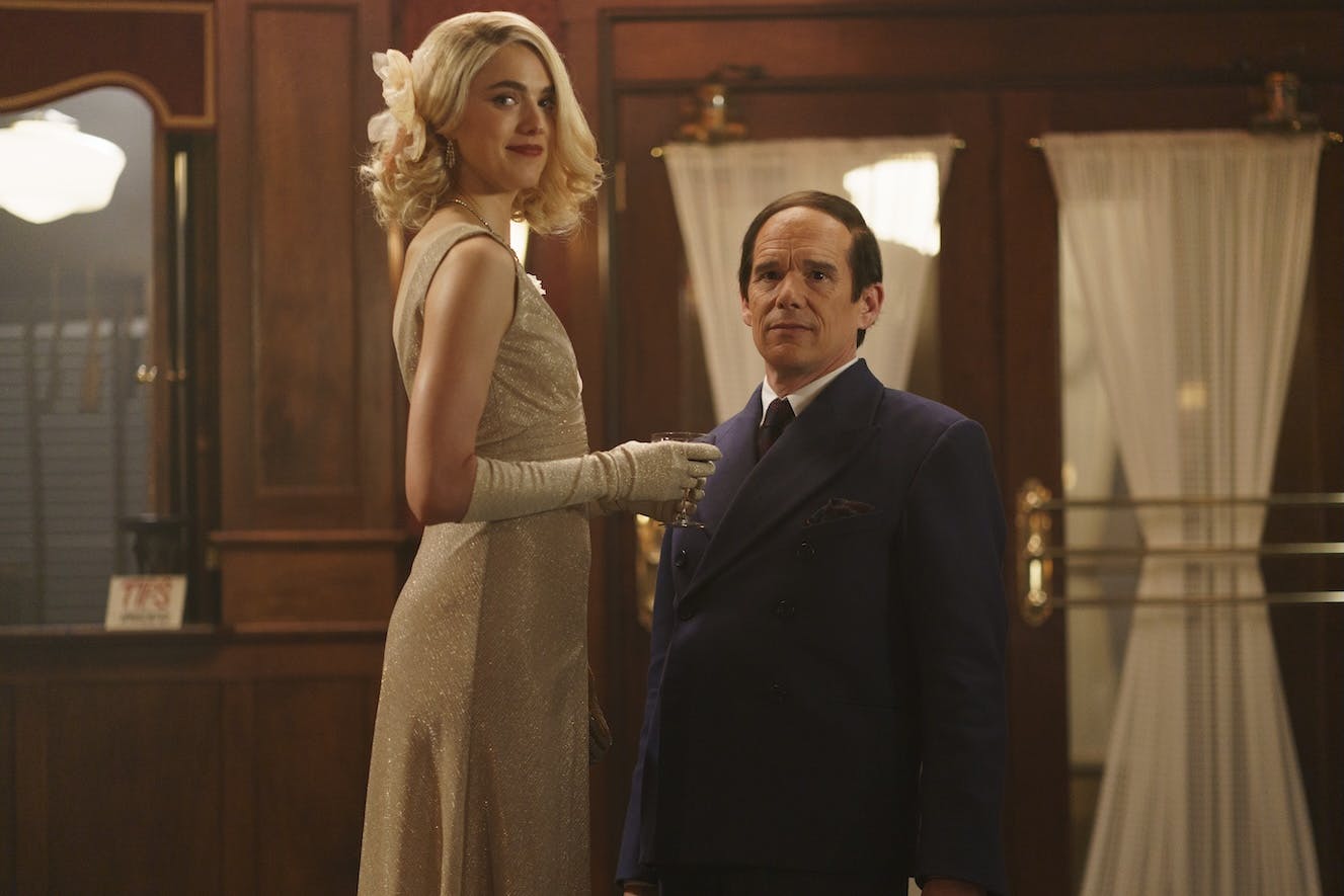 Ethan Hawke as Lorenz Hart and Margaret Qualley as Elizabeth Weiland in Richard Linklater’s “Blue Moon”