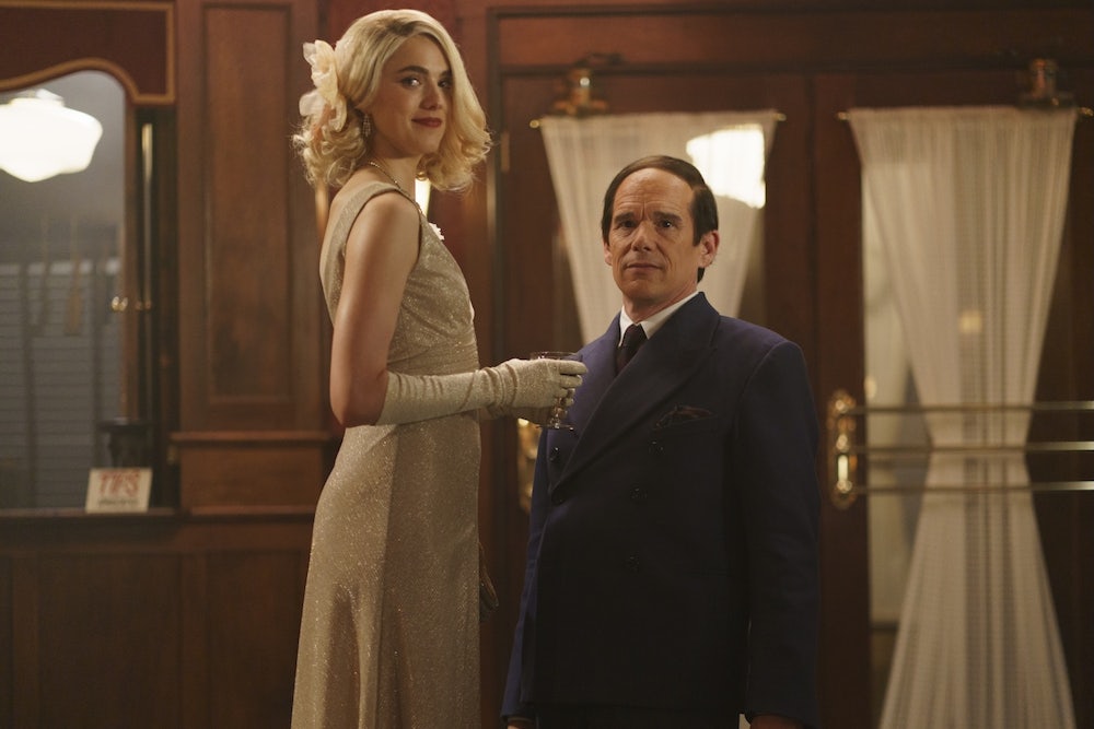 Ethan Hawke as Lorenz Hart and Margaret Qualley as Elizabeth Weiland in Richard Linklater’s “Blue Moon”