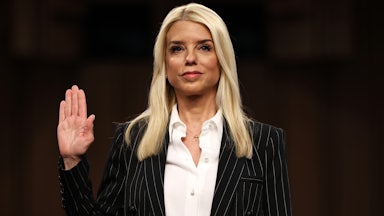 AG Pam Bondi takes an oath