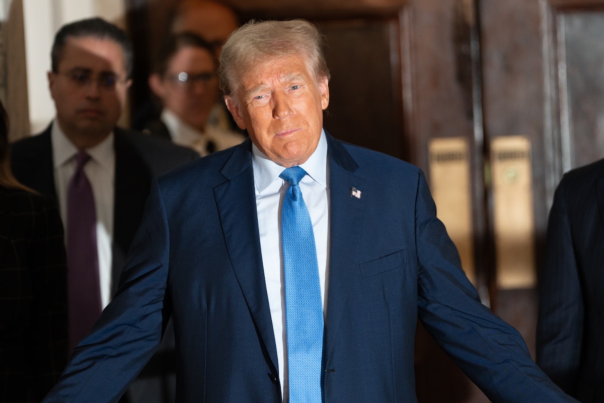 Oops! Trump Appears to Dig His Own Grave in Fraud Trial Testimony Oops! Trump Appears to Dig His Own Grave in Fraud Trial Testimony