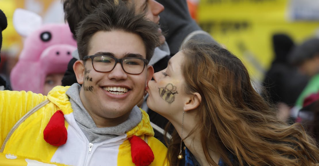 “Petromasculinity” Is Becoming Toxic, Too—at Least to Online Daters “Petromasculinity” Is Becoming Toxic, Too—at Least to Online Daters