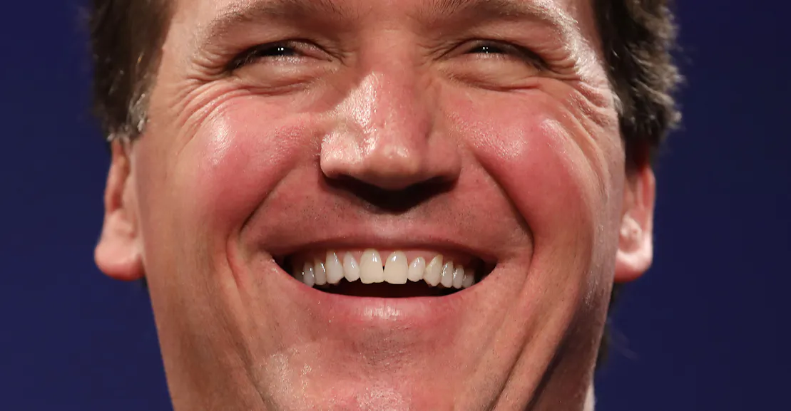 Fox News Spends First Night Without Tucker Carlson Barely Mentioning Him Fox News Spends First Night Without Tucker Carlson Barely Mentioning Him