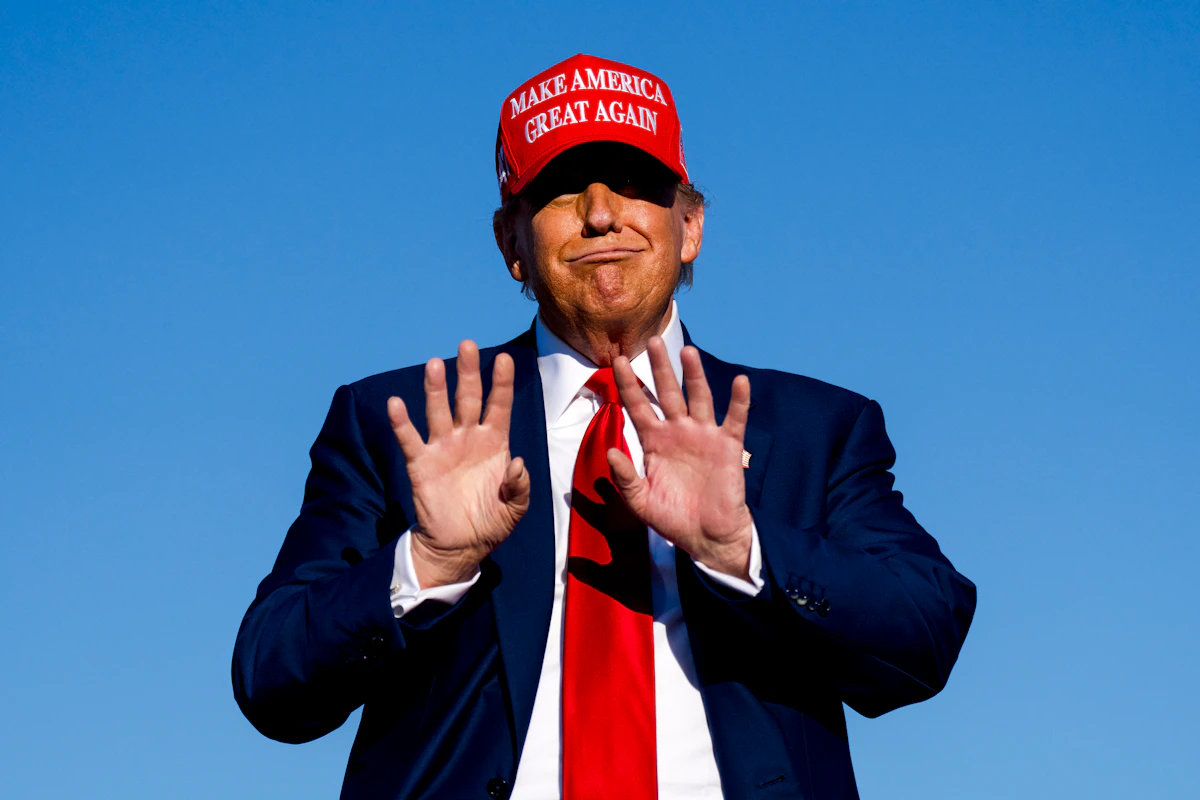 Even Trump’s Former Lawyer Thinks Judge Cannon Is “Incompetent” Even Trump’s Former Lawyer Thinks Judge Cannon Is “Incompetent”